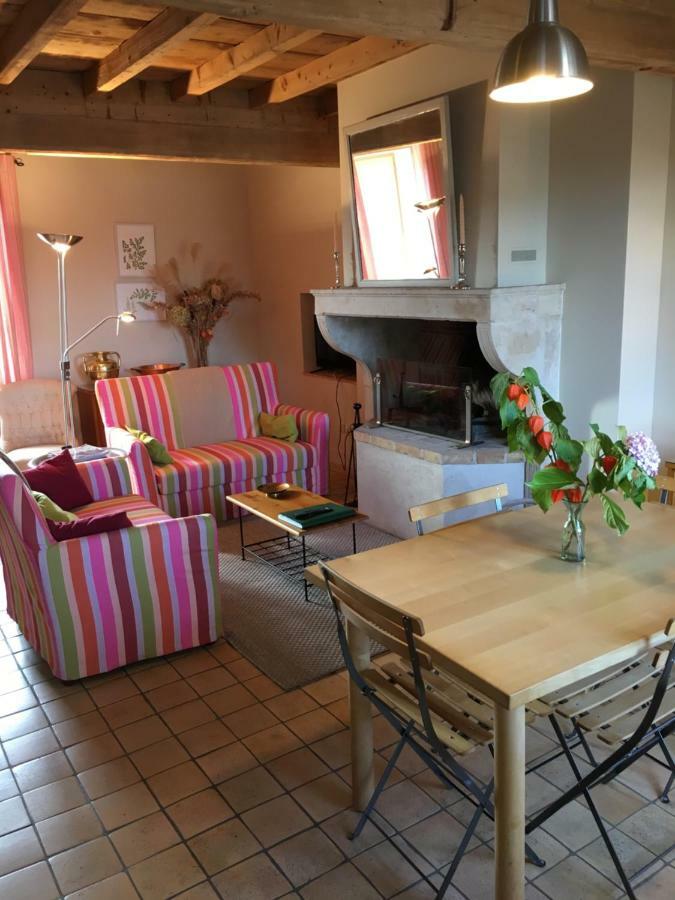 Appartamento Coeur De Beaujolais Corcelles-en-Beaujolais Esterno foto